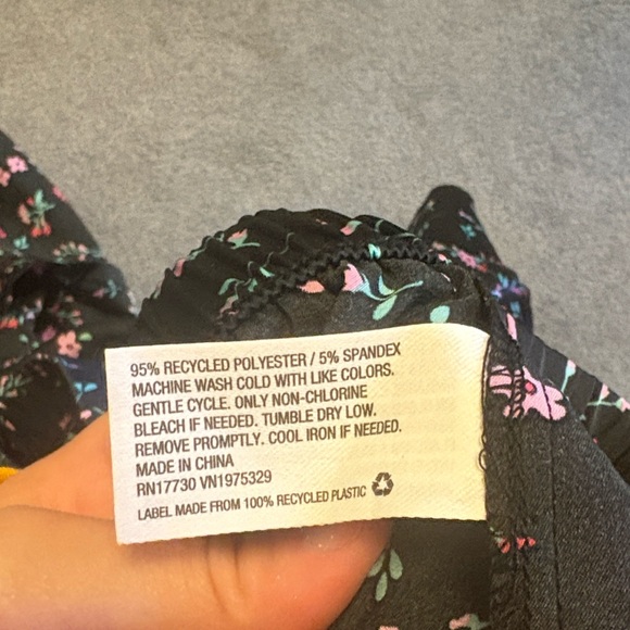 Colsie Size Large Black Floral Pajama Set New WiTh Tags. - Picture 6 of 6